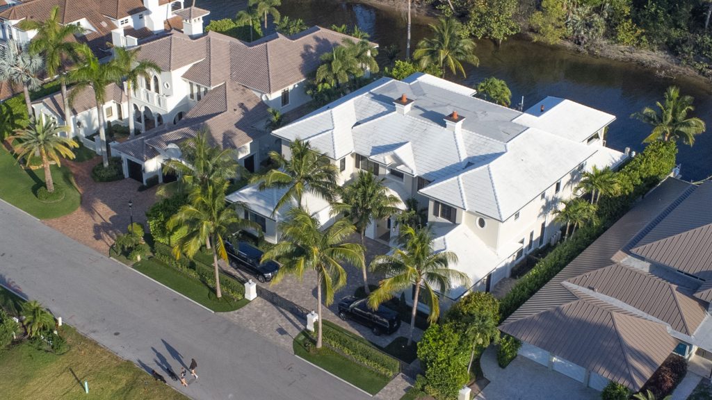 The home on E. Alexander Palm Road being leased by football star Travis Kelce. (Photo: Boca Daily News)