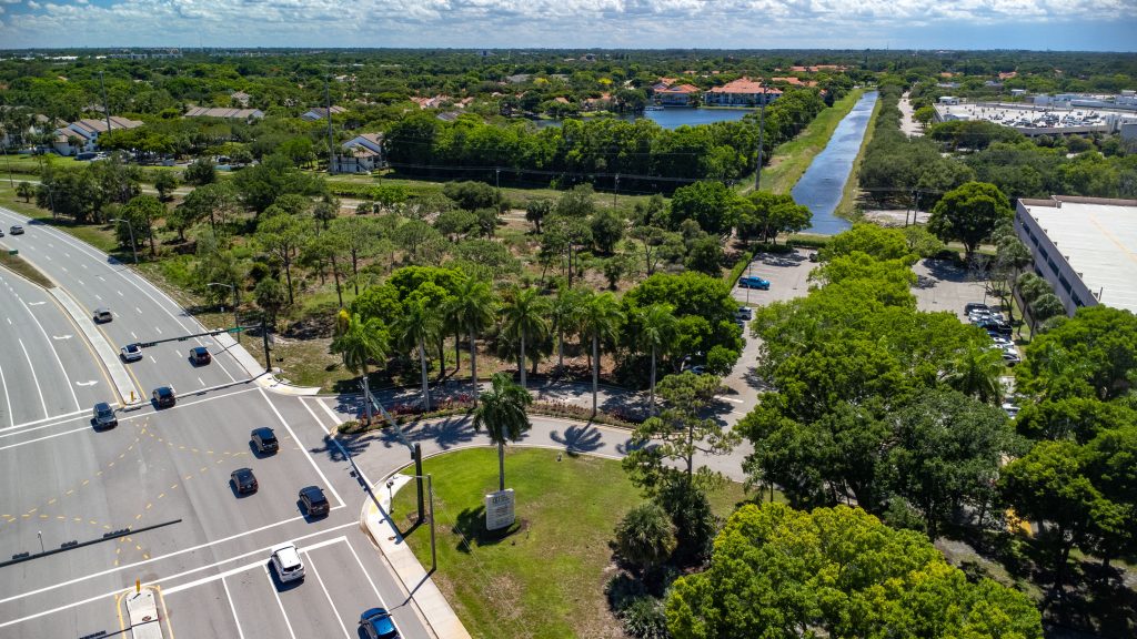 A preserved area in Boca Raton near Boca Town Center, June 2025. (Photo: Boca Daily News)