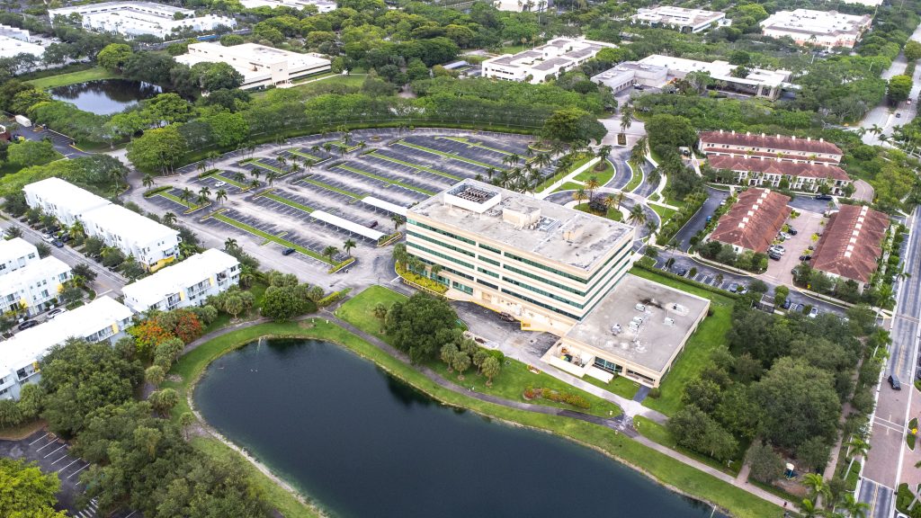 The property at 900 Northwest Broken Sound Parkway, Boca Raton, FL. (Photo: Boca Daily News)