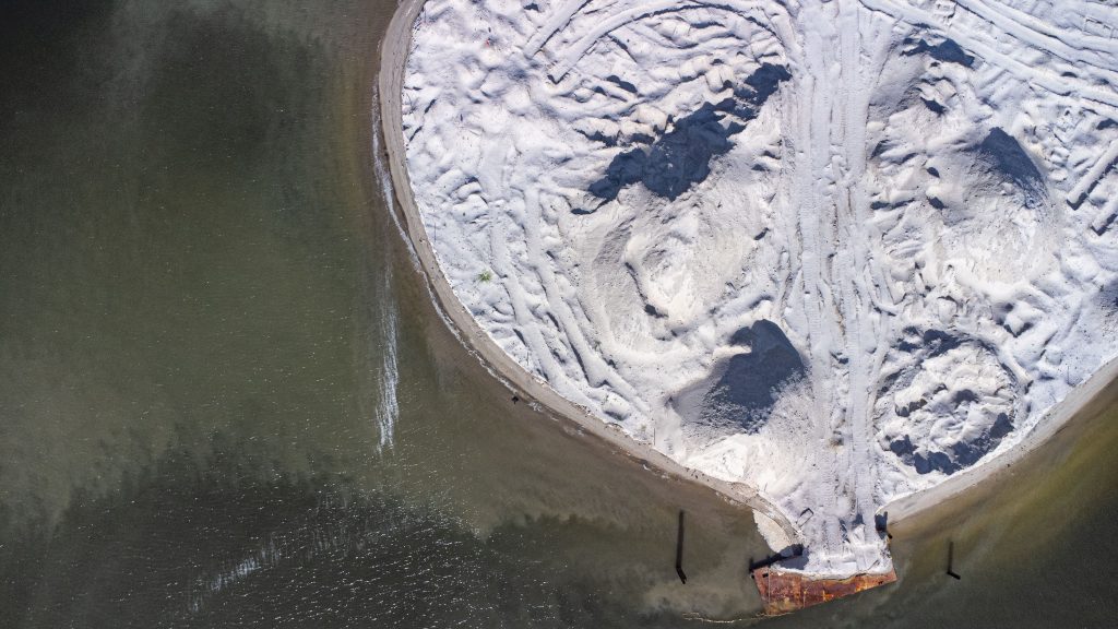 The southern island of Bonefish Cove under construction in Palm Beach County's portion of the ICW, Aug. 2025. (Photo: Boca Daily News)